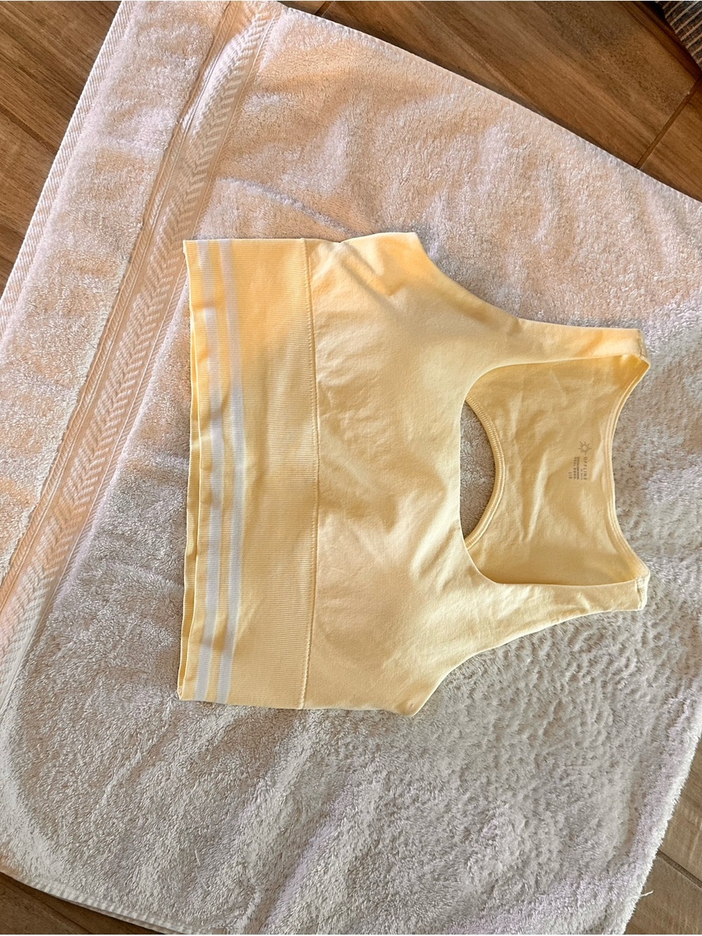 aerie Pale Yellow Scoop-Back Sports Bralette